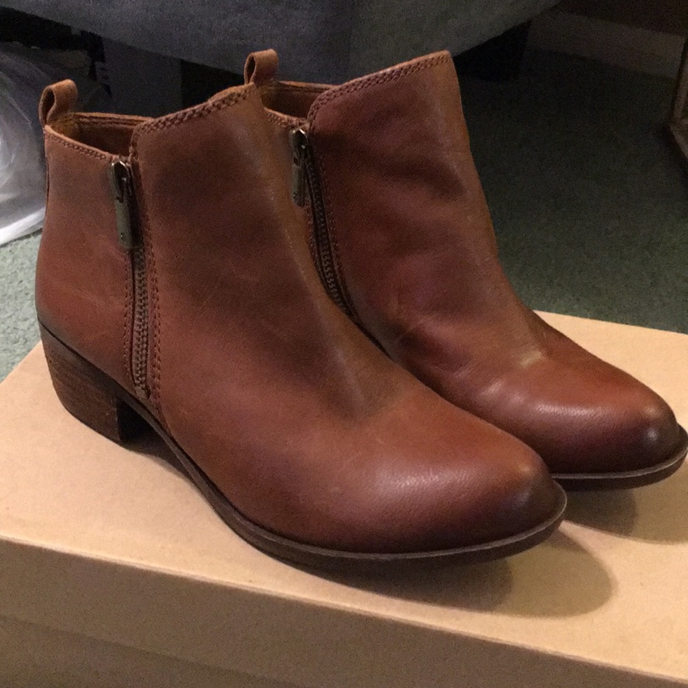 New lucky brand booties
